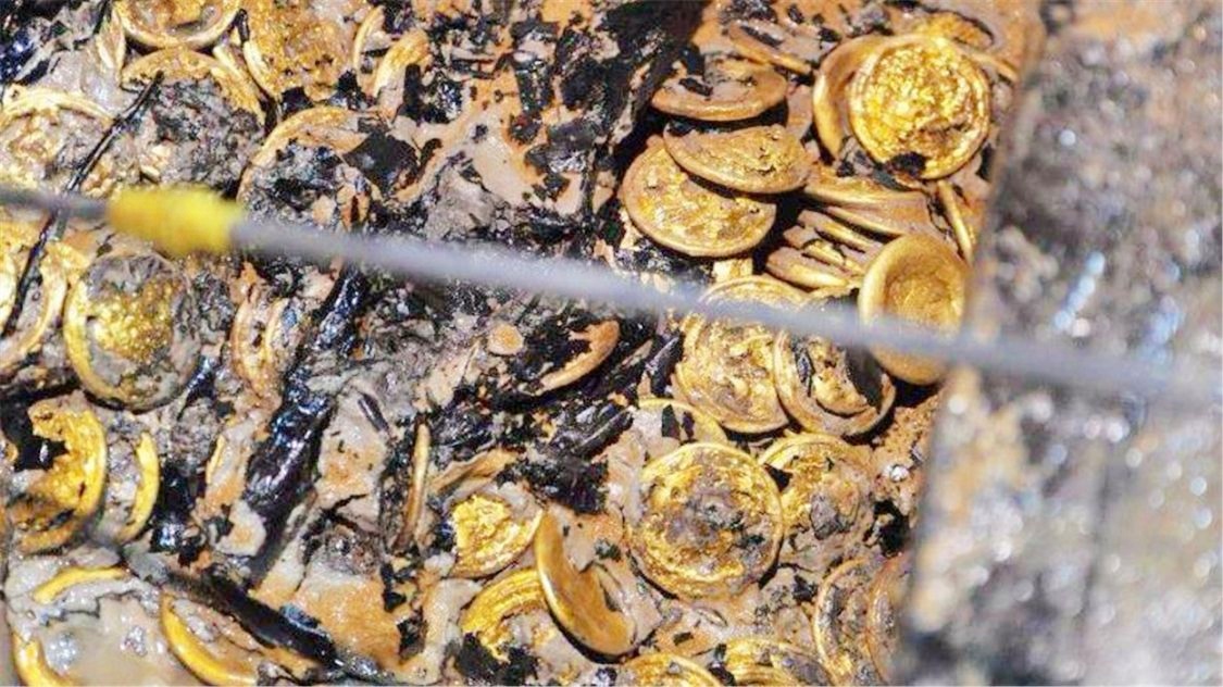 盗挖8400吨土黄金盗挖土黄金，揭秘非法采矿背后的惊人利益链